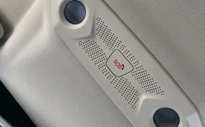 VF9 Emergency SOS